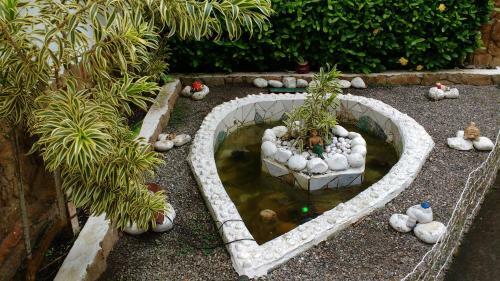Hostal Pousada Calvanos Chal�s