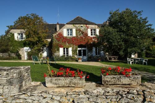 Hostal Maison D'h�tes Domaine De La Rhue