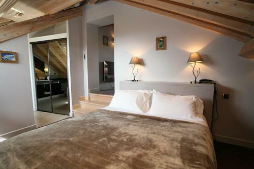 Hotel Corrieu