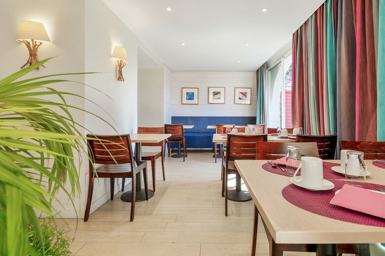 Hotel Pierre & Vacances Premium Le Domaine De Cramphore