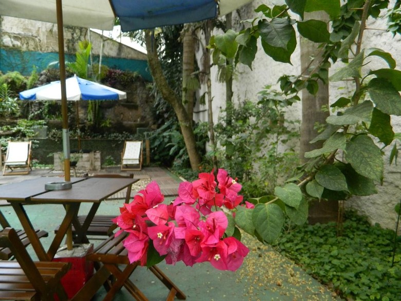 Nomade In Arte E Hostel