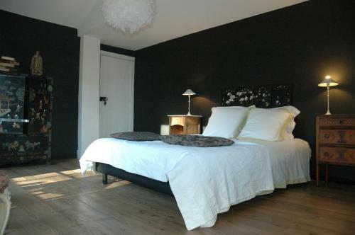 Bed & Breakfast Chambres D'h�tes "la Ch�taigneraie"