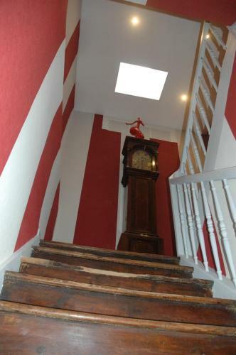 Bed & Breakfast Chambres D'h�tes "la Ch�taigneraie"