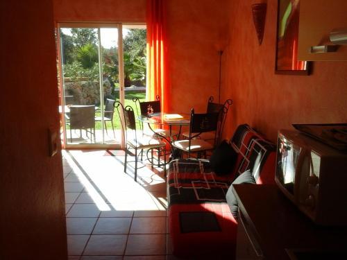 Hostal Mas Des Lys