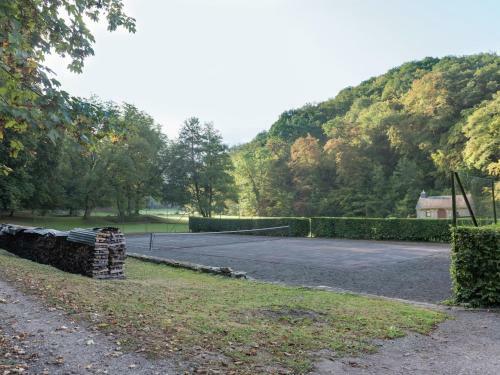 Holiday Home Chateau Du Risdoux Vireuxwallerand