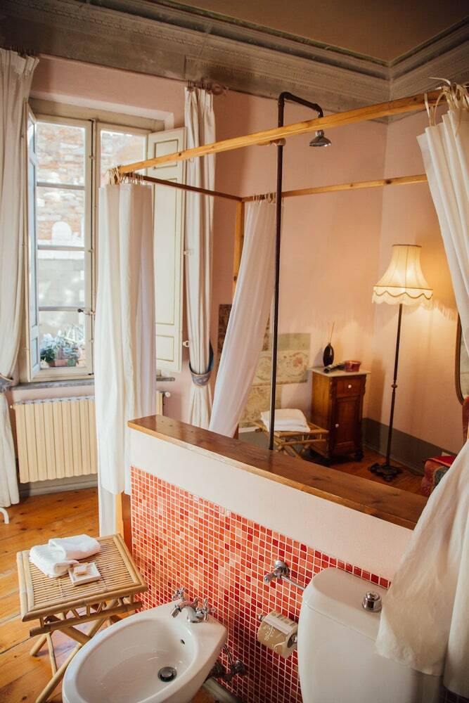 Bed & Breakfast La Romea Residenza D'epoca