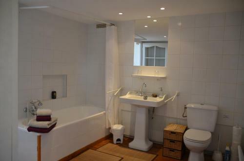 Bed & Breakfast Maison D'h�tes Domaine De Bernou