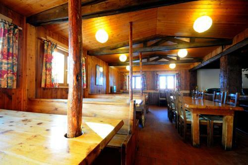 Hotel H�tel Les Lores