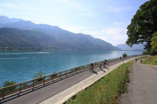 Apartamento Entre Lac Et Montagnes