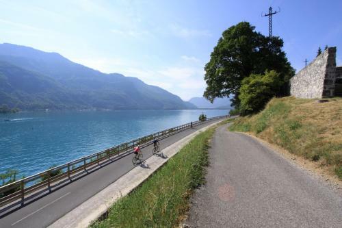Apartamento Entre Lac Et Montagnes