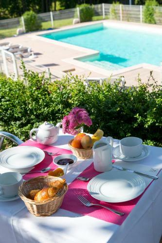 Logis Spa Hotel Beau Site