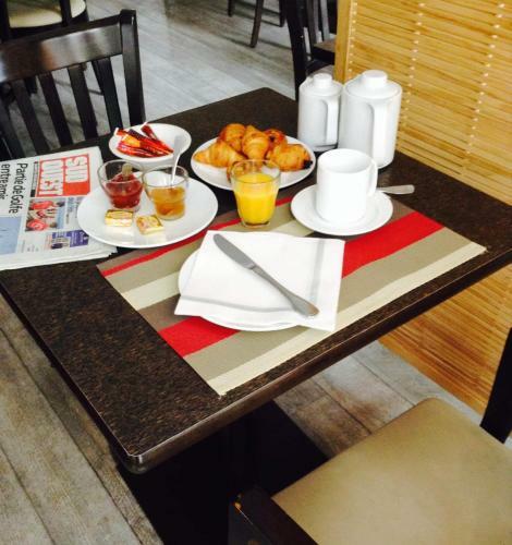 Hotel H�tel Restaurant De La Place