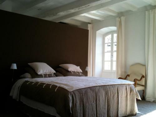 Bed & Breakfast Four Maison D'h�tes