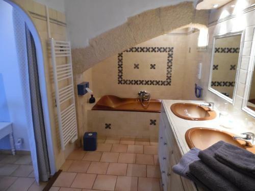 Bed & Breakfast Chambres D'h�tes Le Mas Du Platane