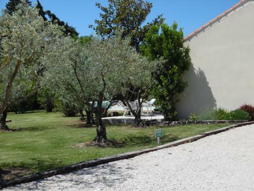 Bed & Breakfast Chambres D'h�tes Le Mas Du Platane