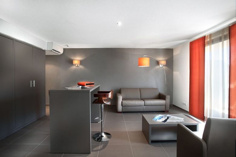Aparthotel Seventeen Hotel