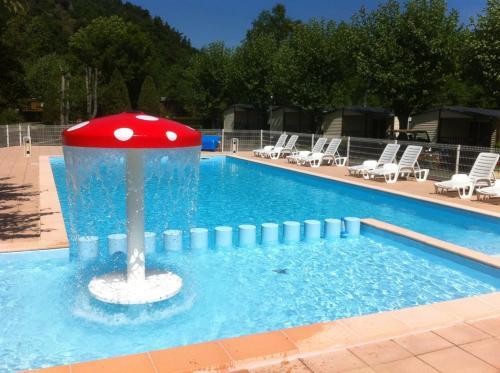 Hotel Camping La Cl� Des Champs