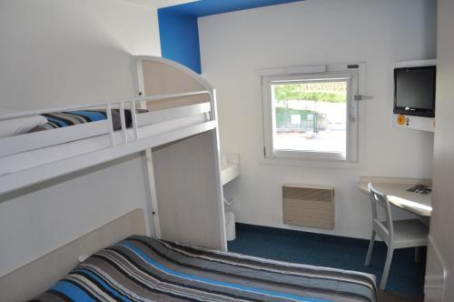 Hotel F1 Orange Centre Echangeur A7 A9