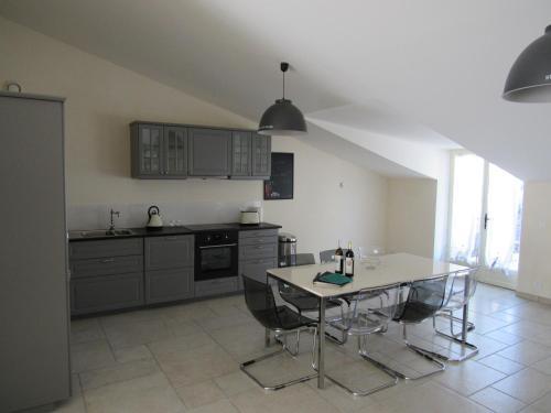 Bed & Breakfast G�tes Et Chambres D'h�tes Du Ch�teau De Panisseau