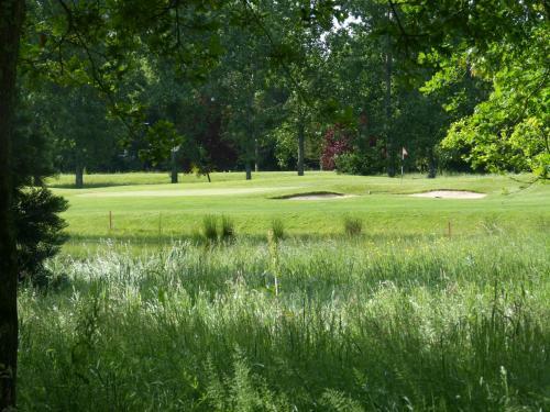 Hotel Anjou Golf And Country Club