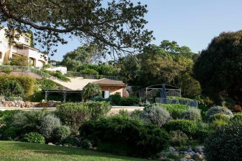 Aparthotel Cala Di Sogno