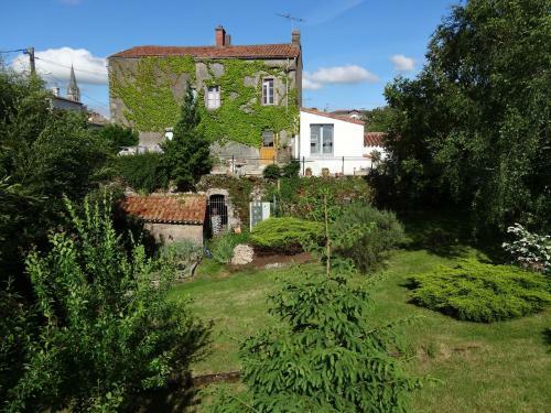 Bed & Breakfast Logis Des Douves