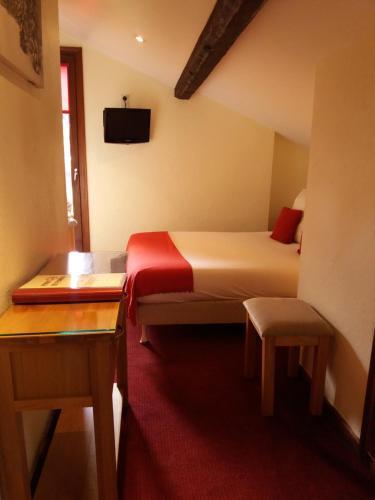 Hotel Le Gai Soleil
