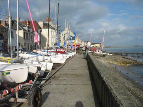Bed & Breakfast Chambres D'h�tes Les Pi�ris