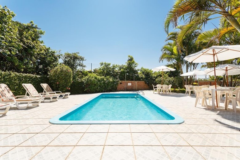 Hostal Residencial Alamandas