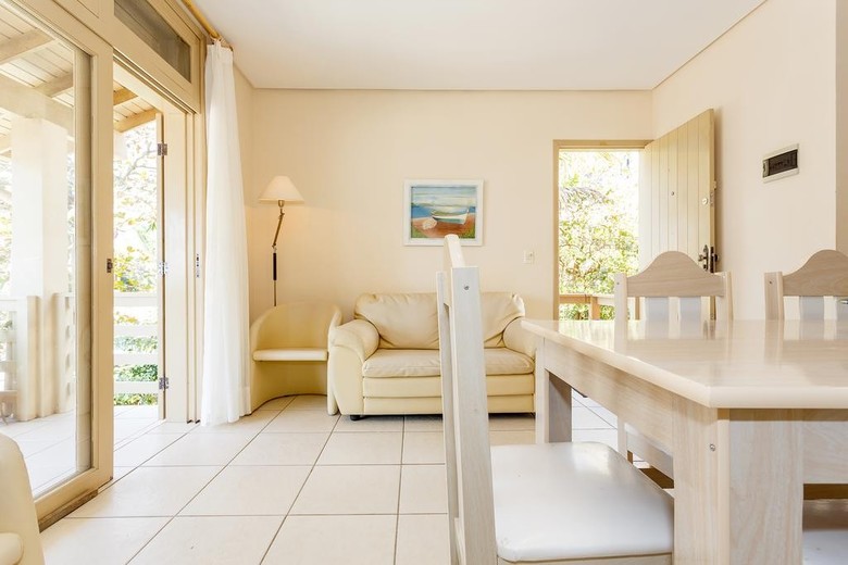 Hostal Residencial Alamandas
