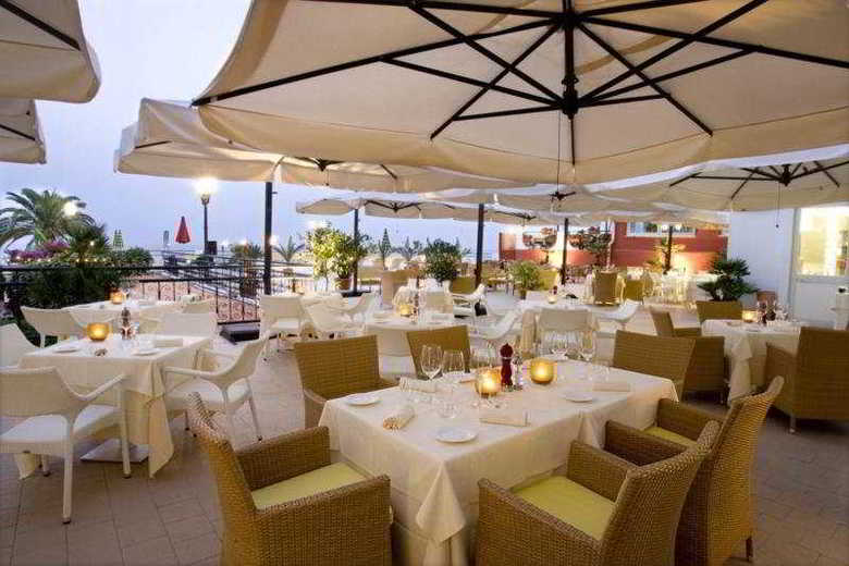 Hotel Hilton Giardini Naxos