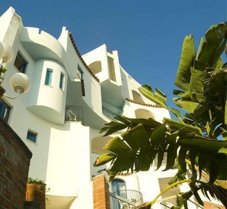 Sporting Baja Hotel