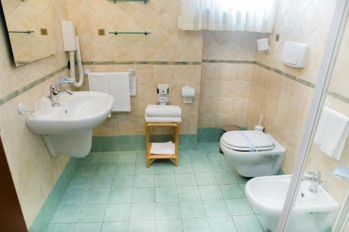 Hotel Residence Alberghiero Eolie