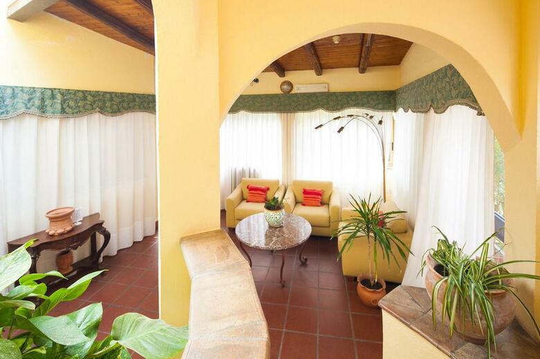Andromaco Palace Hotel