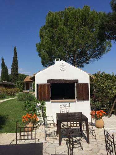 Hotel Lou Garbin