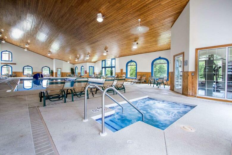 Hotel Comfort Suites Portage