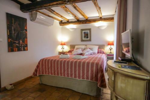 Bed & Breakfast Latu Corsu - Cote Corse Chambres D'h�tes