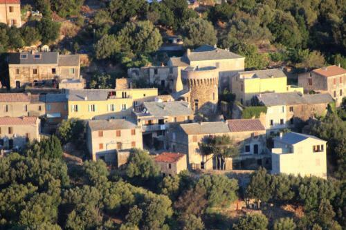 Bed & Breakfast Latu Corsu - Cote Corse Chambres D'h�tes