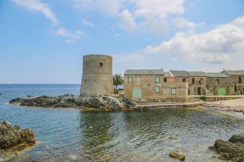 Bed & Breakfast Latu Corsu - Cote Corse Chambres D'h�tes
