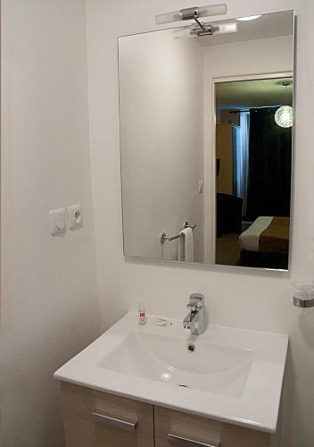 Hotel H�tel Des Pyr�n�es