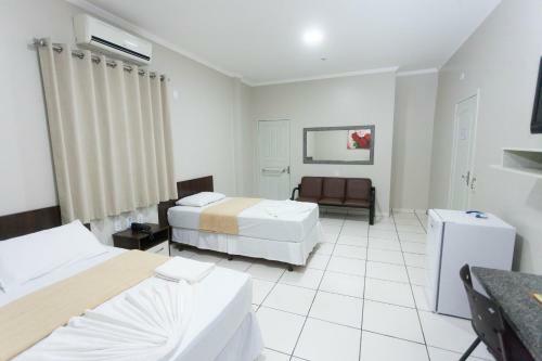Val�riu's Palace Hotel
