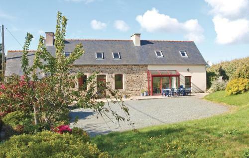 Holiday Home Tredarzec *xc *