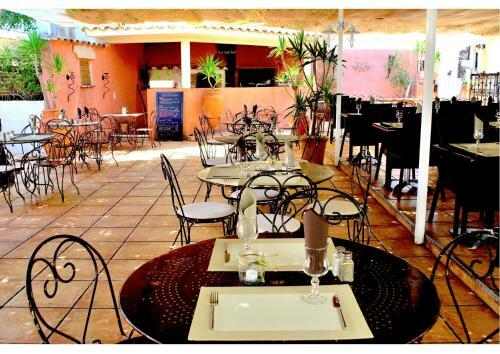 Hotel H�tel Restaurant La Caravelle