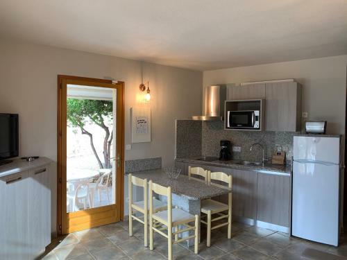 Apartamento R�sidence De Vacances Marina D'arone