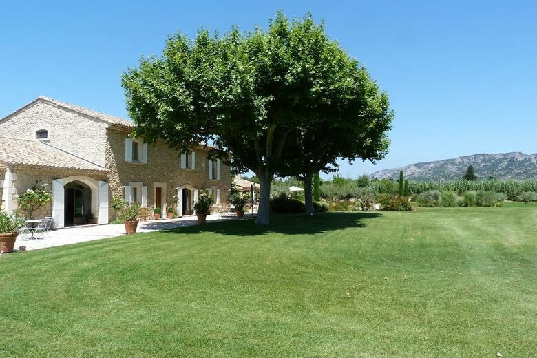 Bed & Breakfast Mas De Chantounette