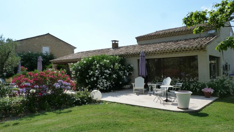 Bed & Breakfast Mas De Chantounette