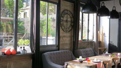 Hostal Villa Esprit De Famille