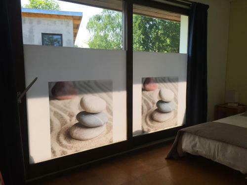 Hotel H�tel Studios Les Acacias