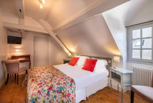 Hotel H�tel De Biencourt