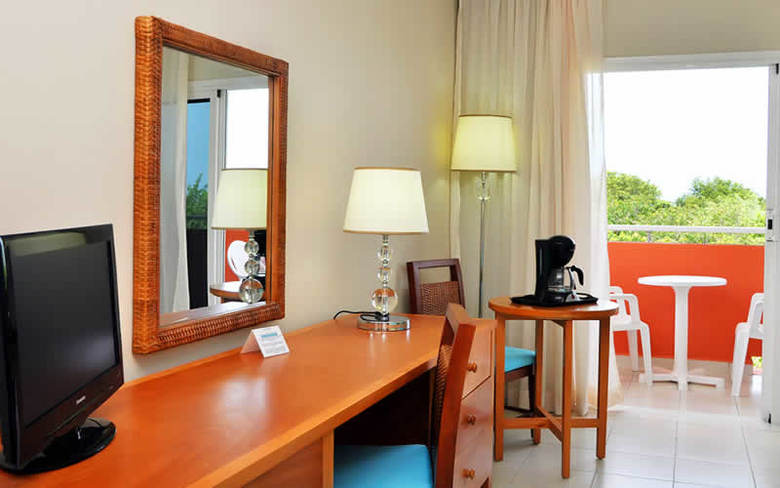 Hotel Playa Paraiso